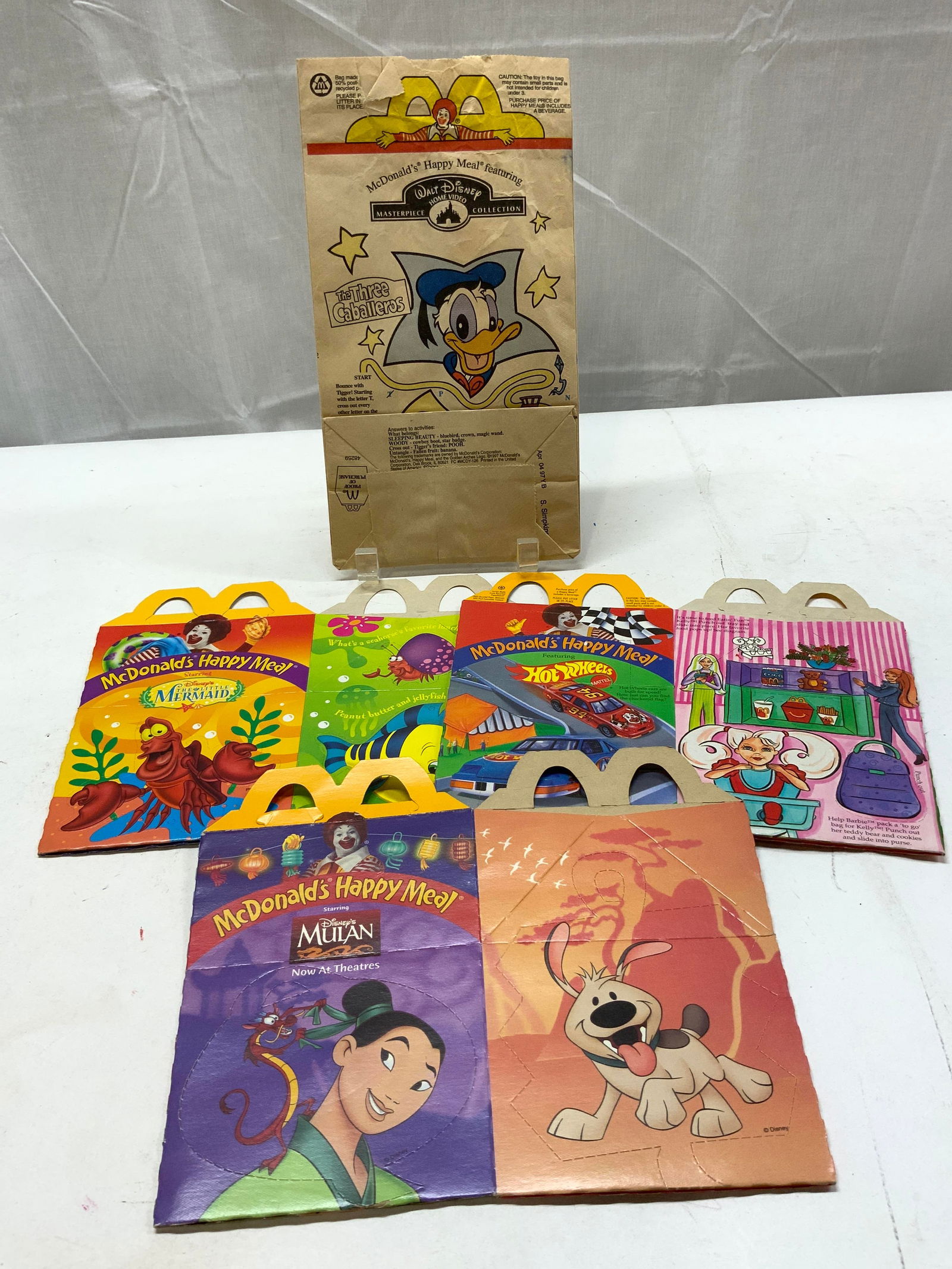Lot 4+1997 WALTDISNEY Paper Bag & Happy Meal Boxes (1 of 11)