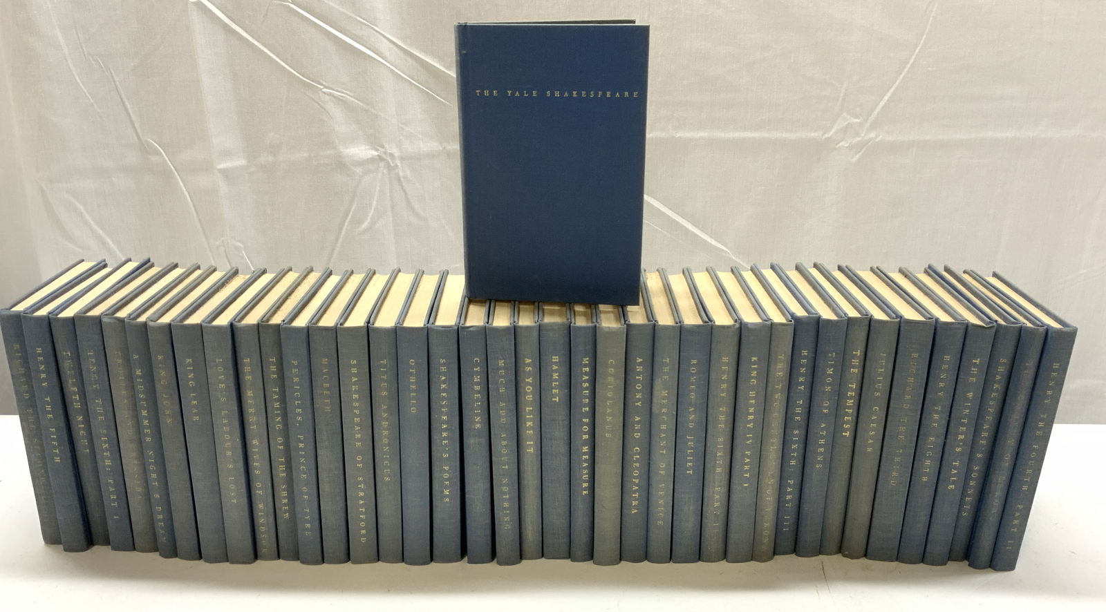 Lot 40+ 1920s The Yale Shakespeare Book Set CROSS+ (1 of 12)