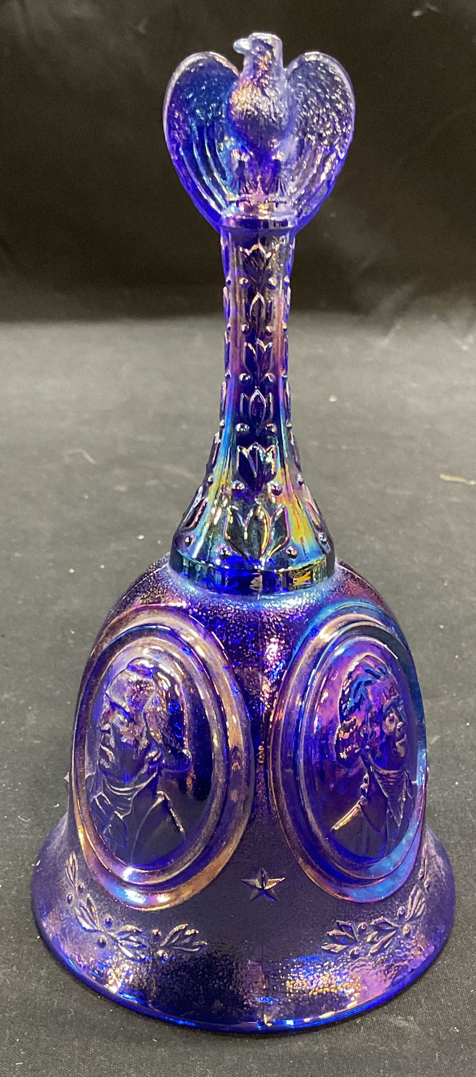 Fenton 1976 America Bicentennial Art Glass Bell (1 of 6)