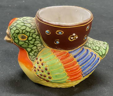 Vintage Signed Fine China Bird Vase Japan: Vintage signed fine china bird motif vase. Signed on underside. Made in Japan. Hand painted with gilt decoration. Measures approx 3.75 x 2 x 2.5 inches. Some scratching and loss to paint. Vase, bird v