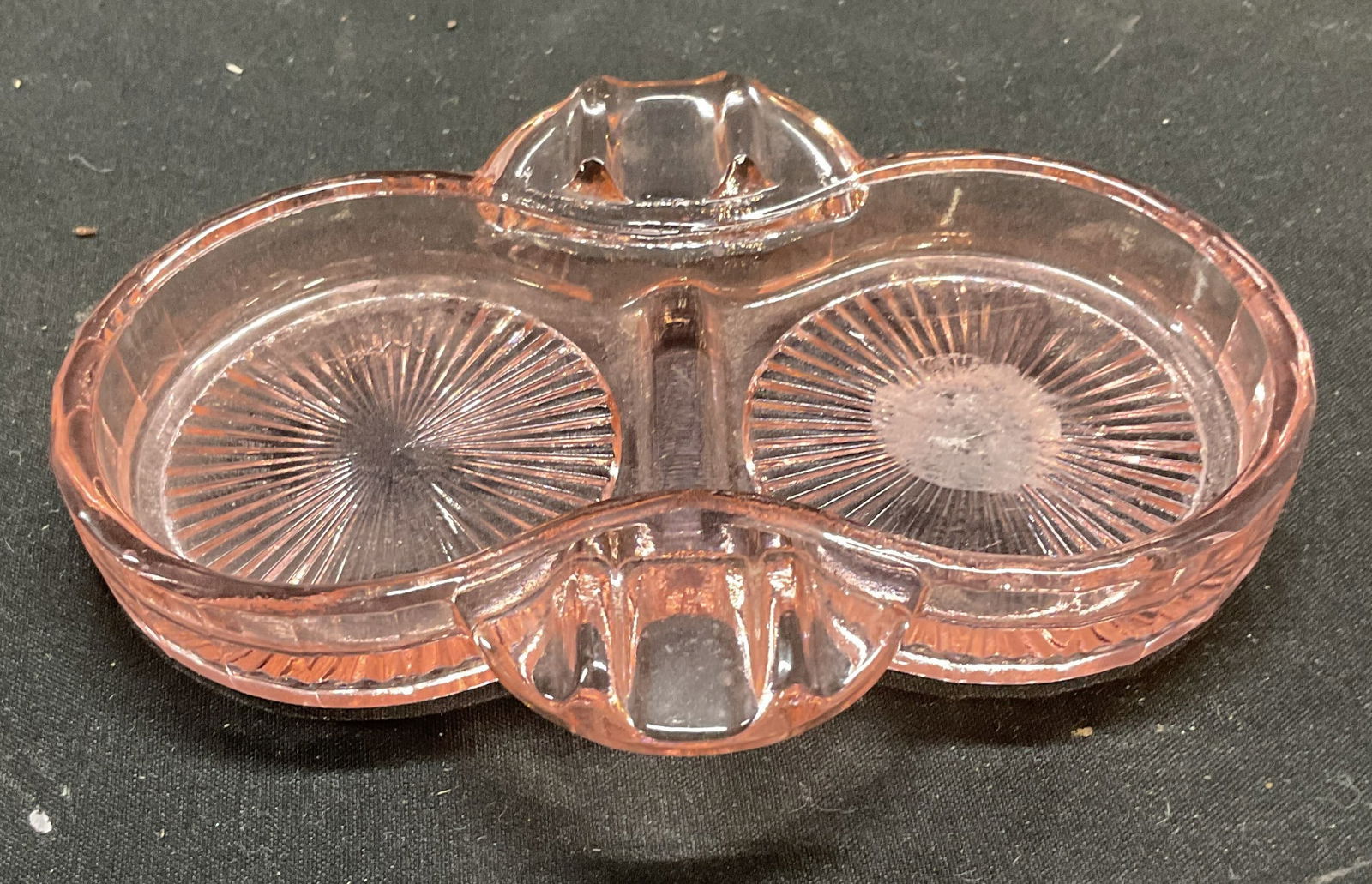 Vtg Pink Depression Glass Double Ashtray: Vintage pink depression glass double ashtray. Measures approx 4.75 x 3.5 inches. Some scratching observed. Ashtray, pink ashtray, depression glass ashtray, vintage ashtray, collectibles, home decor, h