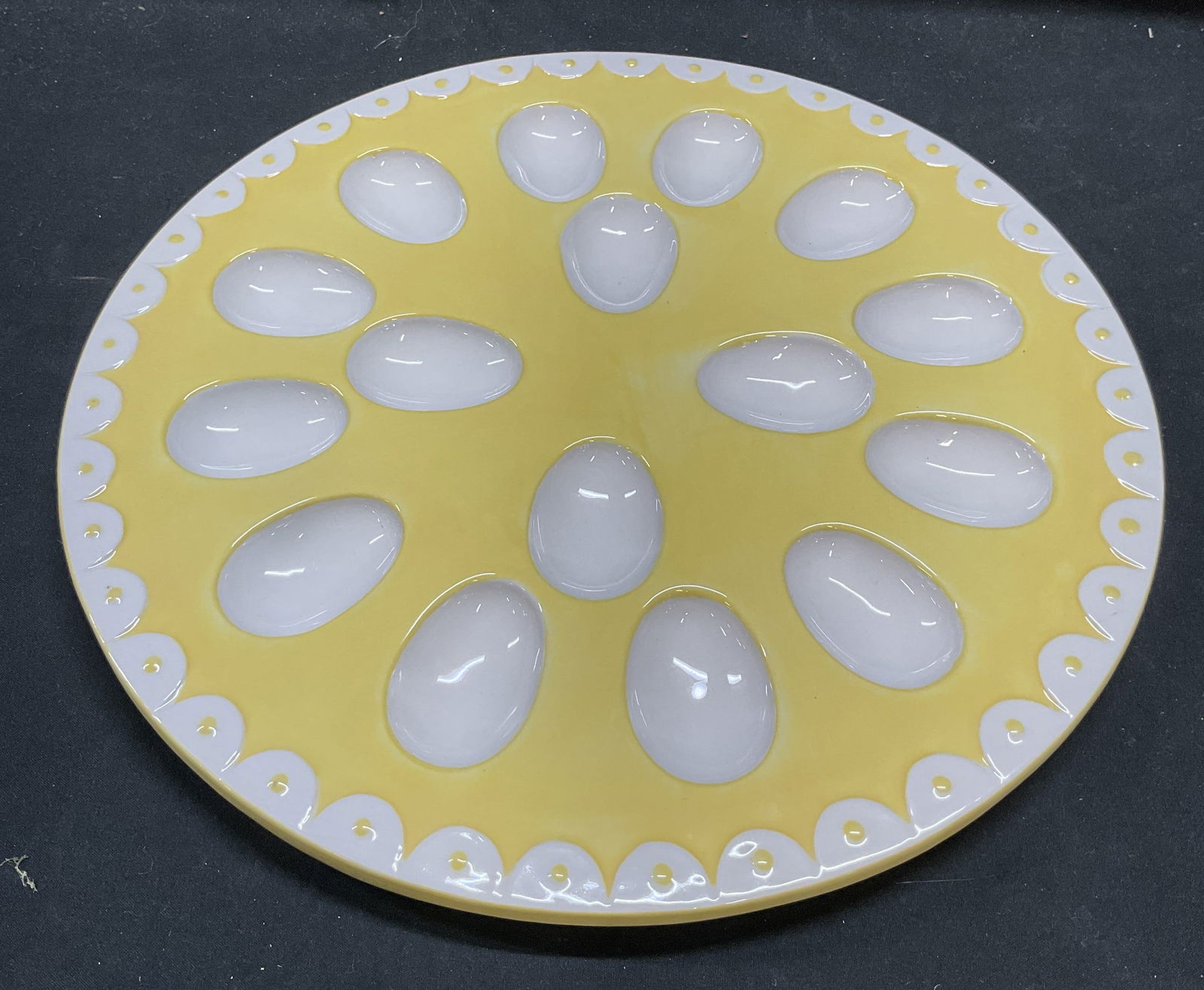 Global Designs K Williams Deviled Egg Platter (1 of 6)