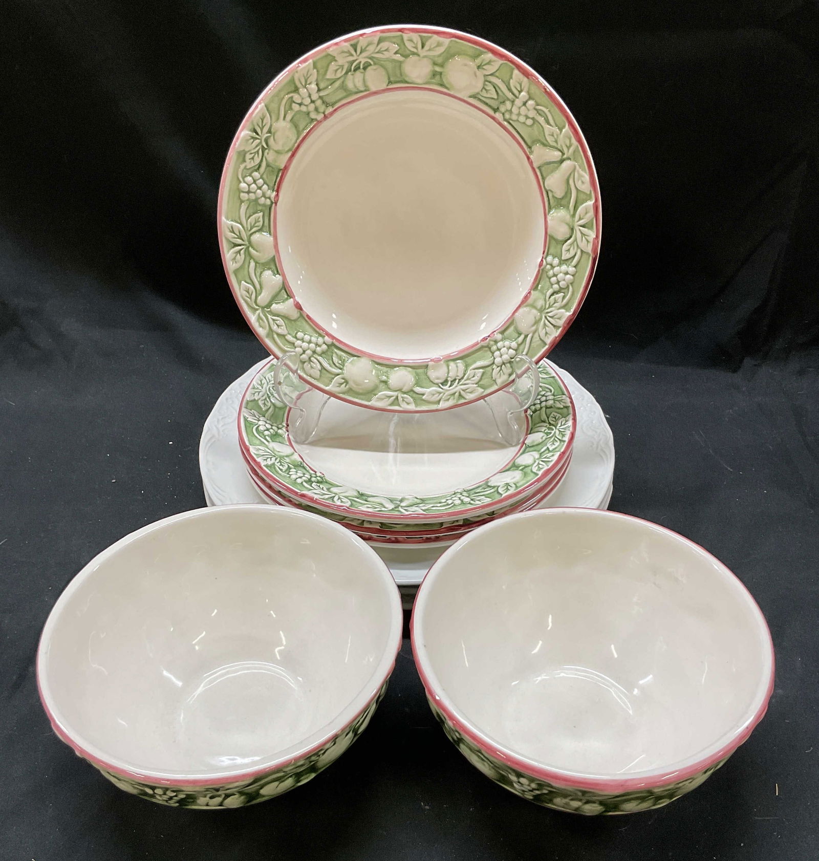 9 Portugal Ceramics & Johnson Brothers Tableware (1 of 8)