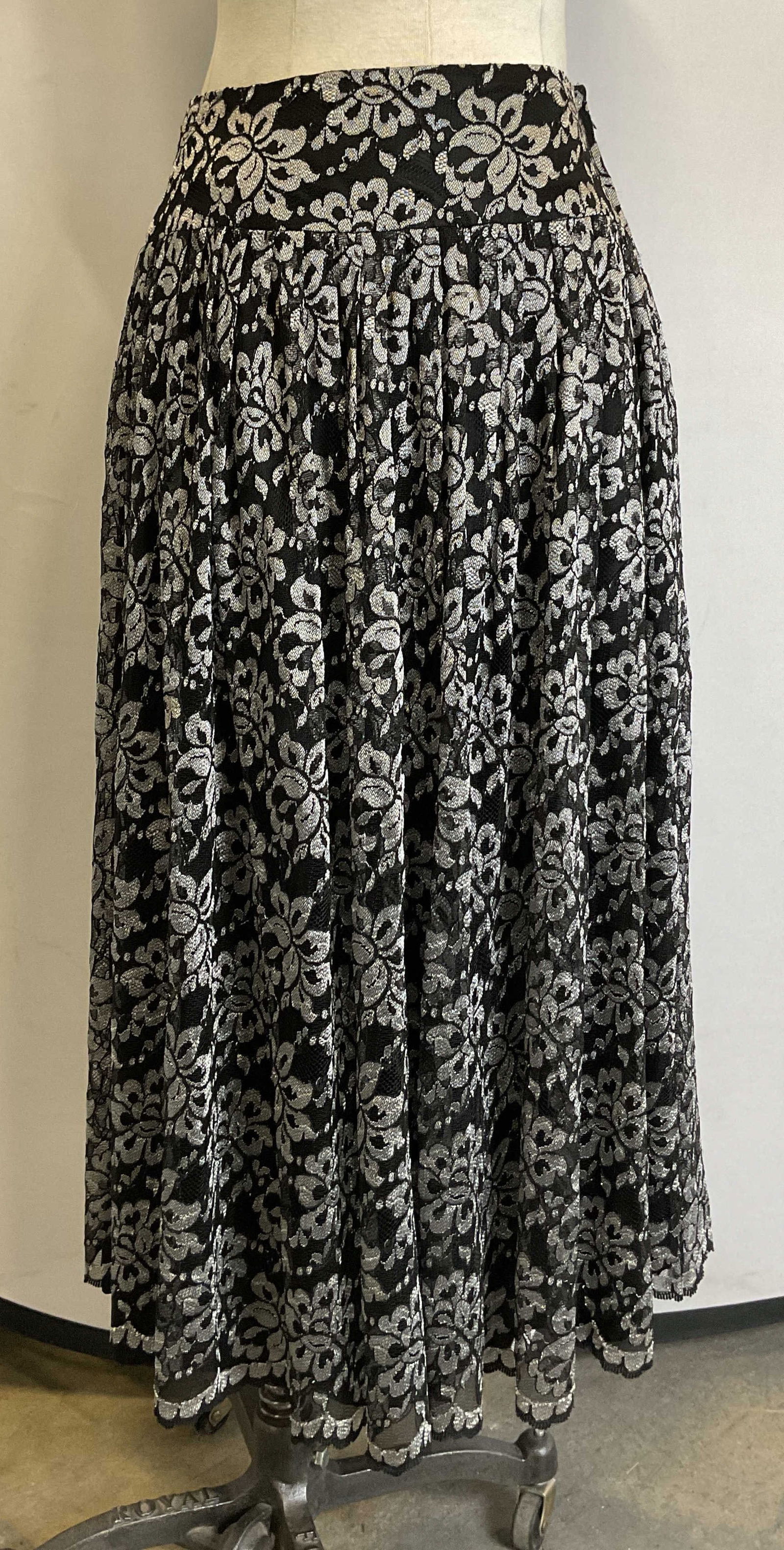 Vtg Christine Thomson Floral Black Maxi Skirt (1 of 9)
