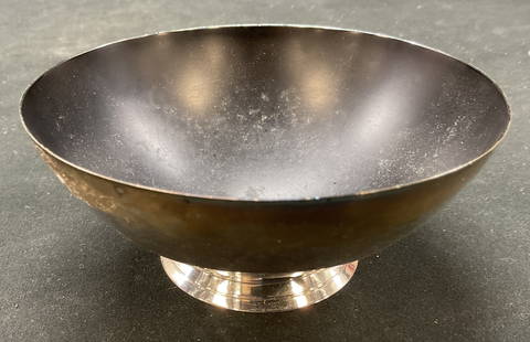 Vtg FOC Footed Bowl Pewter Porringer Denmark: Vintage FOC footed bowl pewter porringer. Matte black inside design. Small footed bowl. Signed on underside. Made in Denmark. Some surface wear consistent with exposure. Footed bowl, pewter bowl, porr