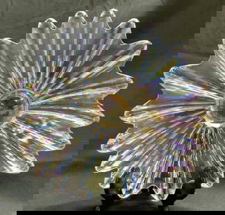 Vntg Floral Form Iridescent Art Glass Bowl: Bowl has iridescent luster. Piece appears to be vintage. Bowl has floral form. Exterior is scalloped. Bowl is glass. Piece measures approximately 11.5 inches wide. Bowl, iridescent glass, iridescent g