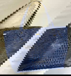 BRAHMIN Deep Blue Croc-Embossed Tote Bag: BRAHMIN Deep Blue Croc-Embossed Tote Bag Tote bag featuring a deep blue color & a textured croc-embossed look. Tote bag features zippers & pockets on the inside. Signed & marked. Reads BRAHMIN. Surfac