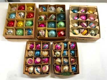 WOOLWORTHS 60 Vntg Christmas Bulb Tree Ornaments