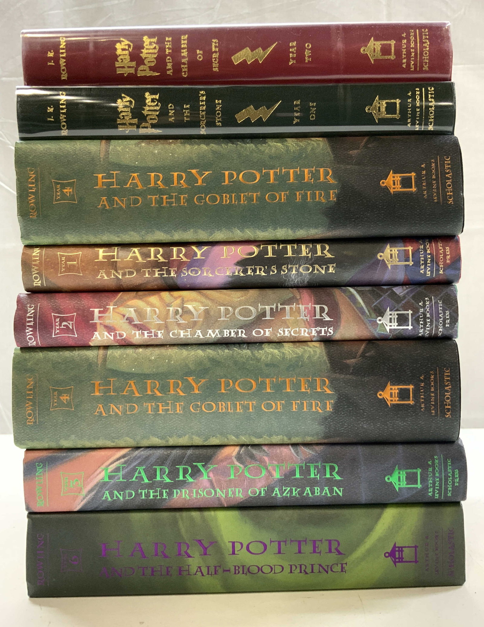 Lot 8+2000s Harry Potter Illustr Books J.K.ROWLING: Lot 8+2000s Harry Potter Illustr Books J.K.ROWLING Lot includes 8 hardcover books including, Harry Potter & the Half-Blood Prince by J.K. Rowling, 2 copies of Harry Potter & The Chamber of Secrets, 2 