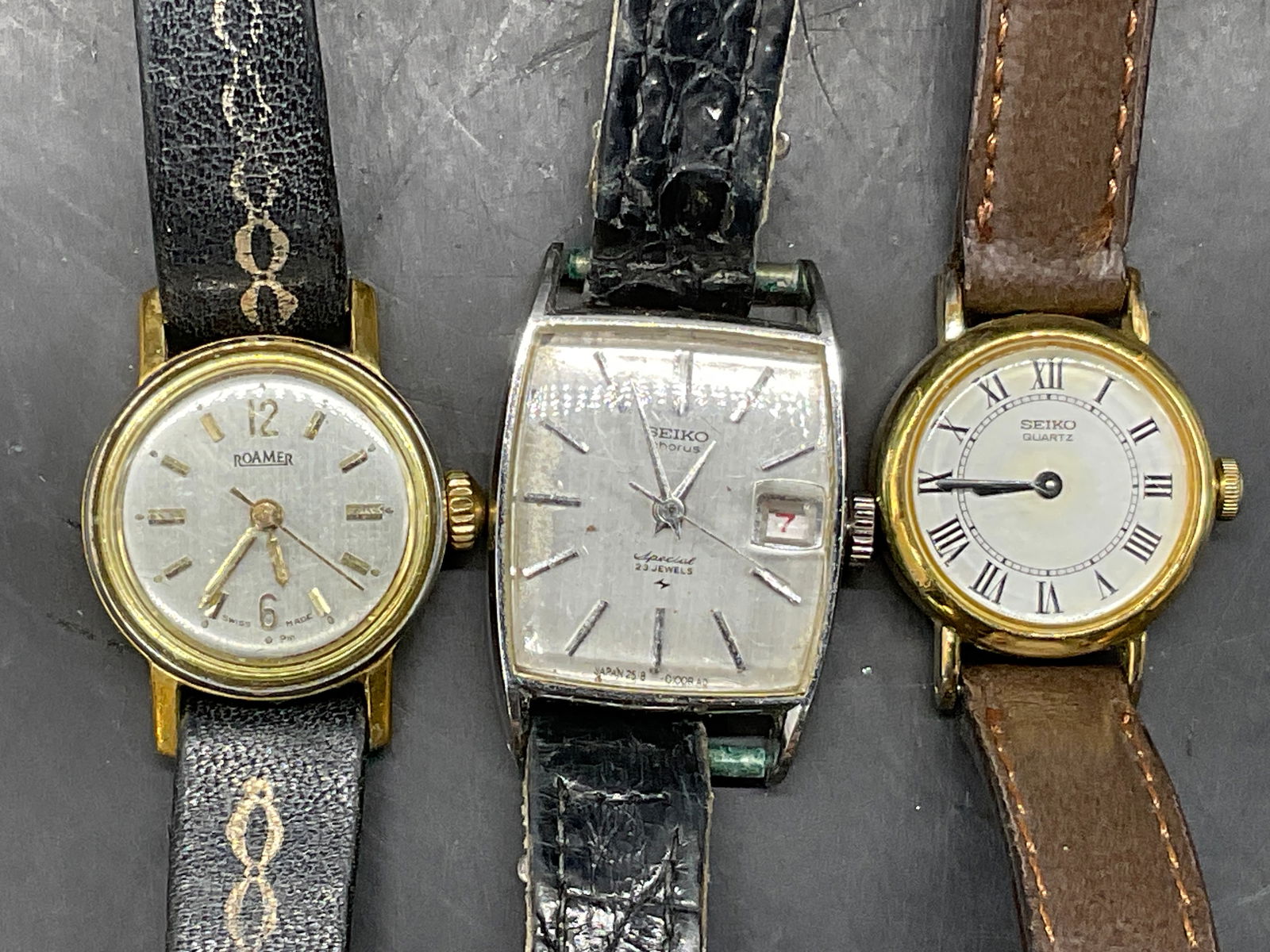 Lot 3 ROAMER & SEIKO Vintage Wristwatches (1 of 6)