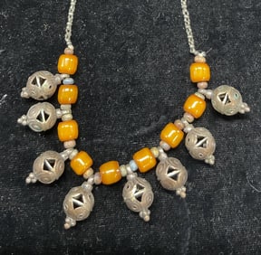 Vtg Bronze Tone Glass Beaded Necklace
