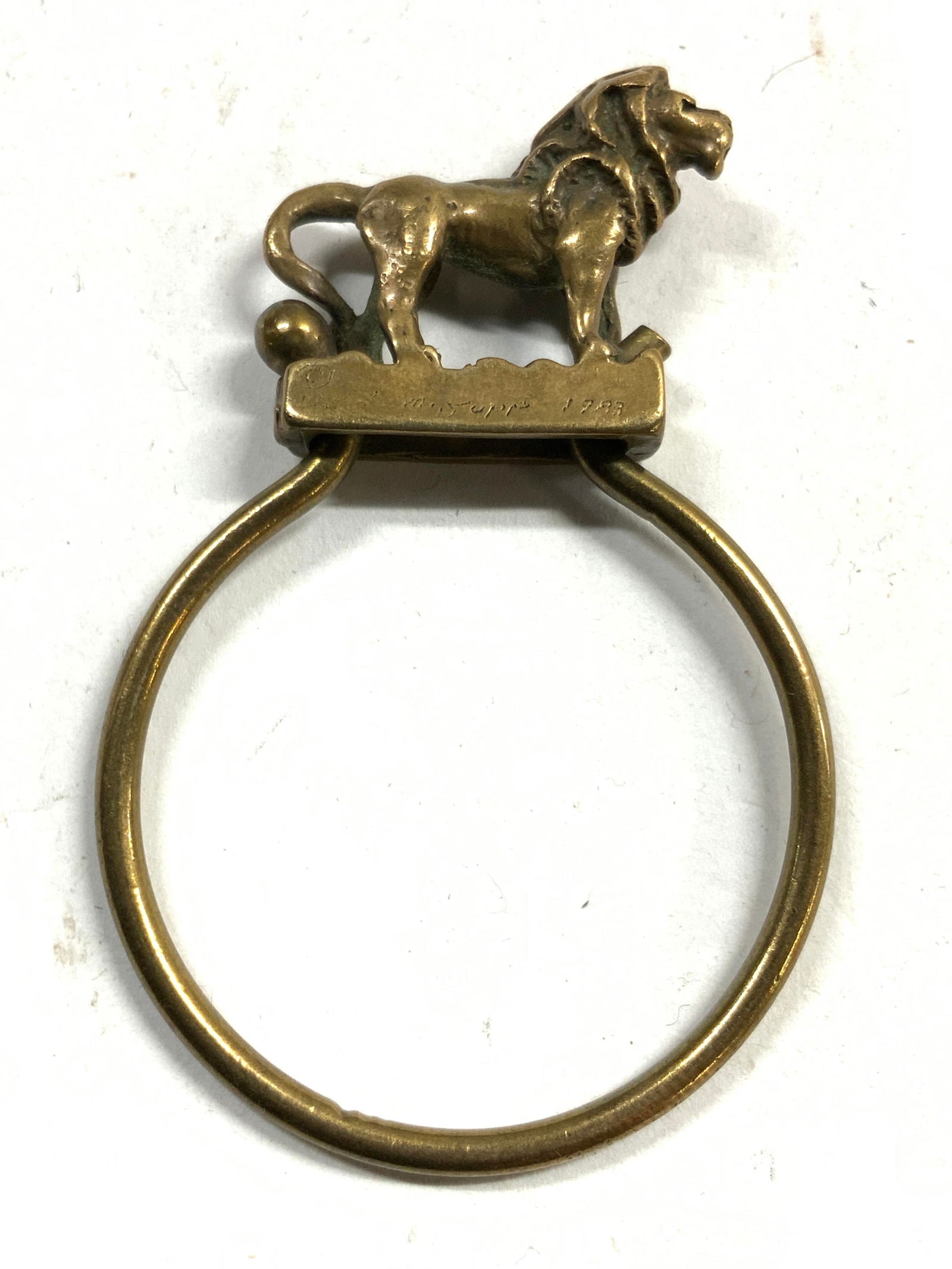 Signed Vntg Gilt Metal Lion Scarf Ring (1 of 6)