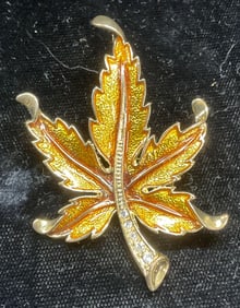 Vtg Gold Tone Crystal Enamel Leaf Brooch