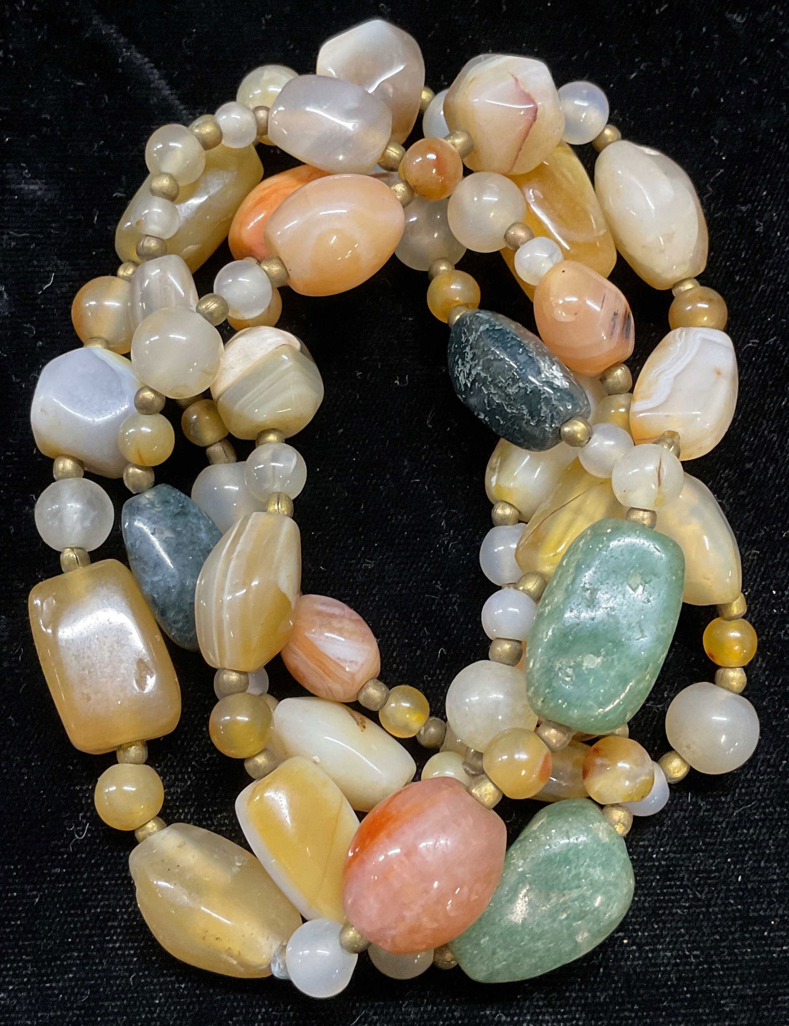 Vintage Jade & Agate Beaded Necklace (1 of 6)