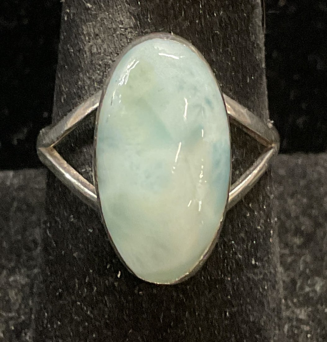 Vtg Sterling Silver Blue Semiprecious Ring (1 of 6)