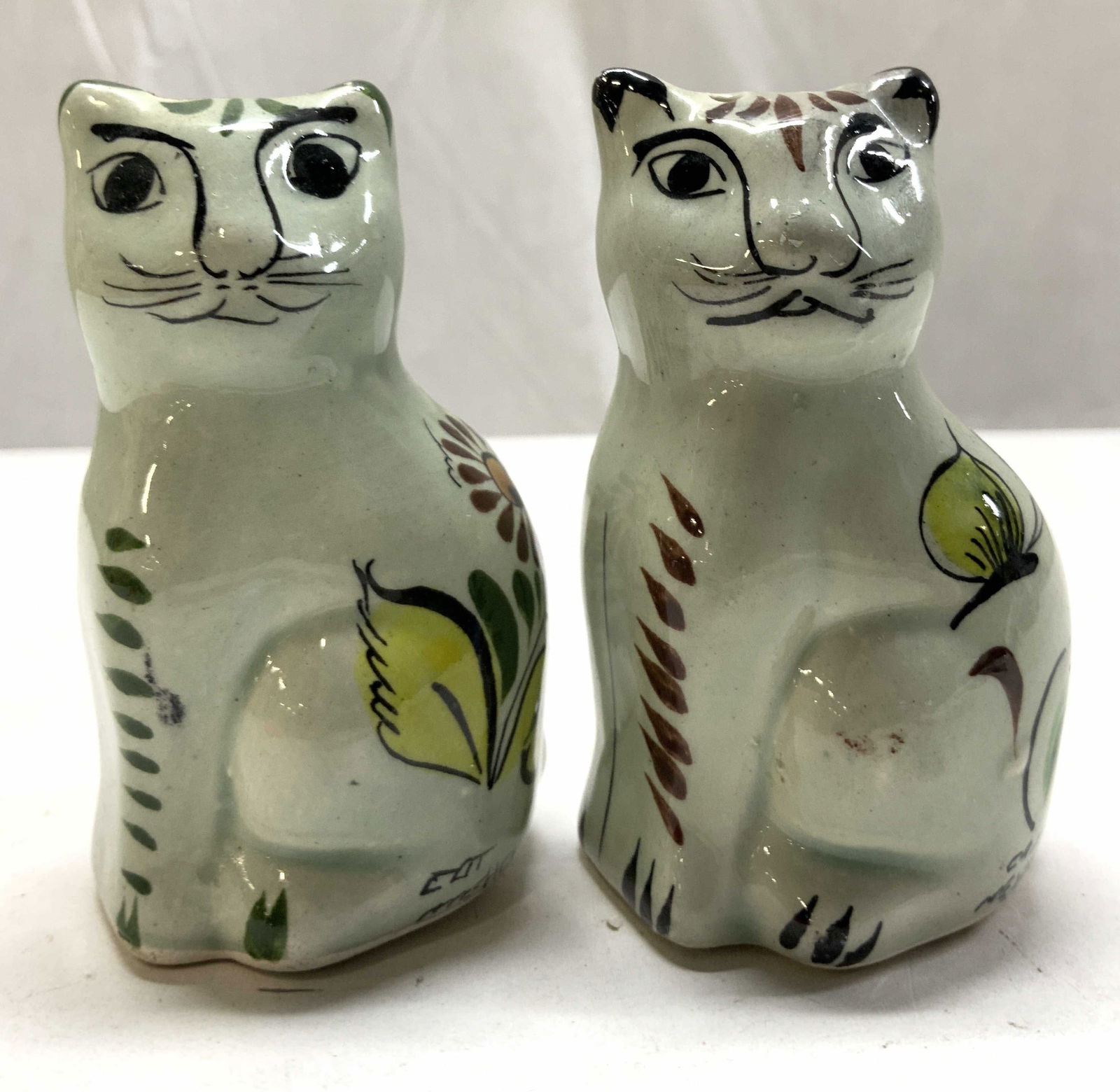 Folk Art Ceramic Cat Salt & Pepper Shakers MEXICO (1 of 7)