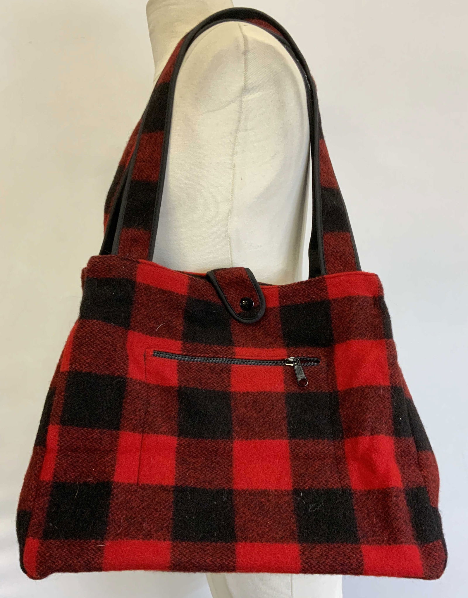JOHNSON Black & Red Wool Plaid Handbag USA (1 of 6)