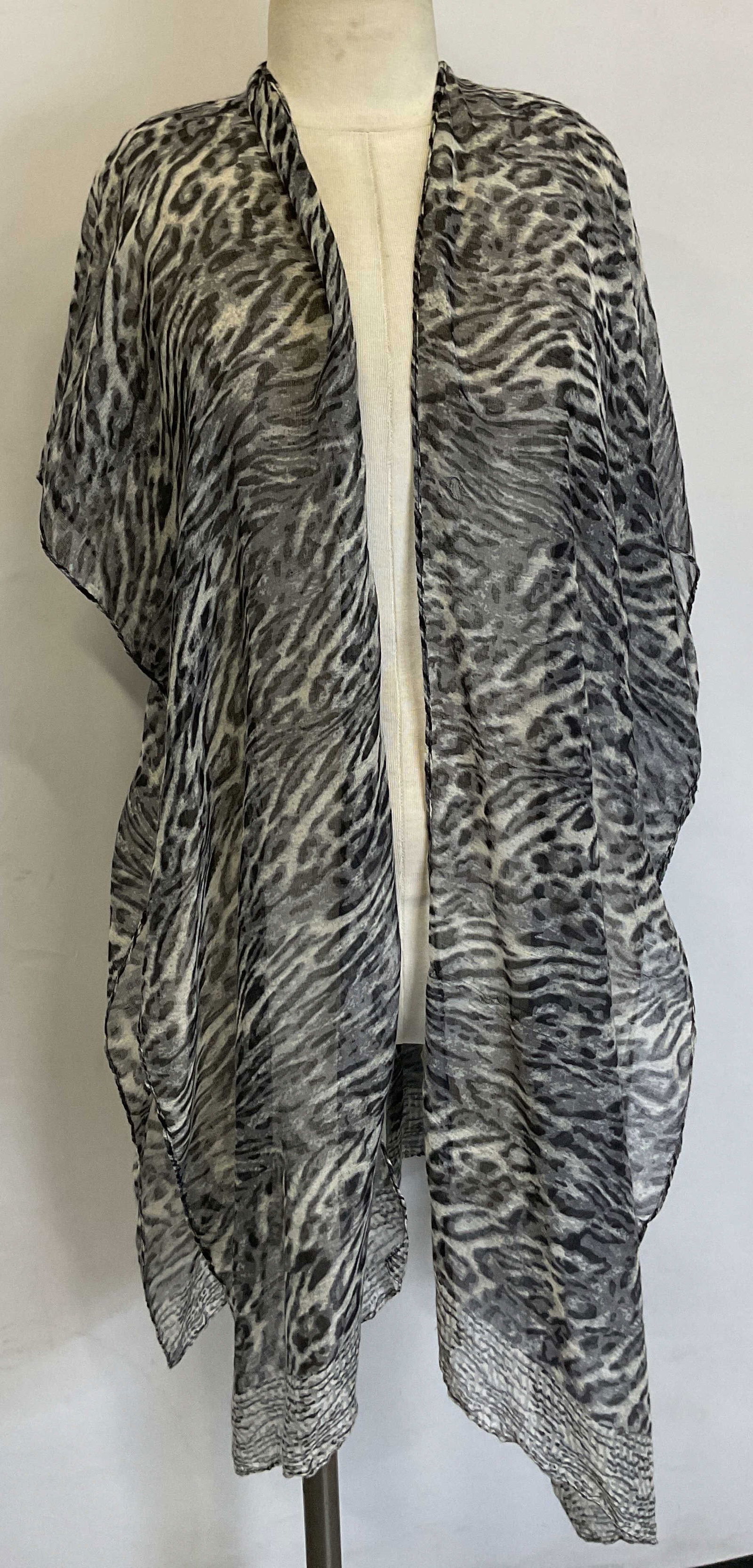 Vtg Polyester Animal Print Spring Kimono (1 of 8)