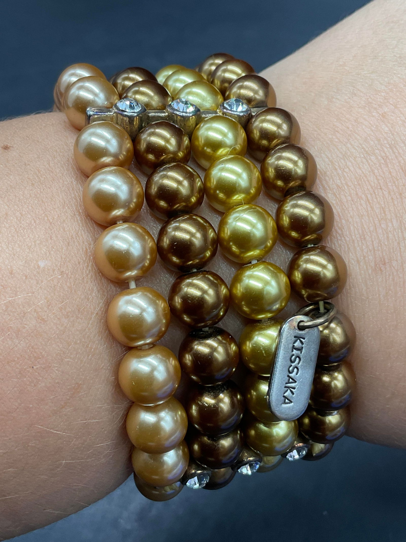 KISSAKA Pearlescent Crystal Stretch Bracelet (1 of 7)