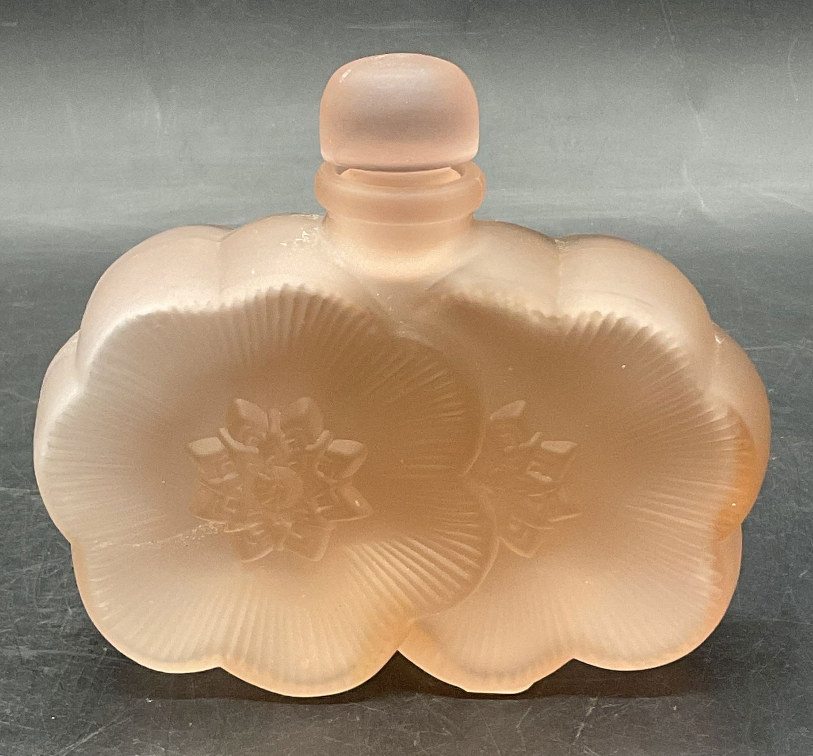 TWOS COMPANY Hand Blown Pink Floral Perfume Bottle (1 of 9)