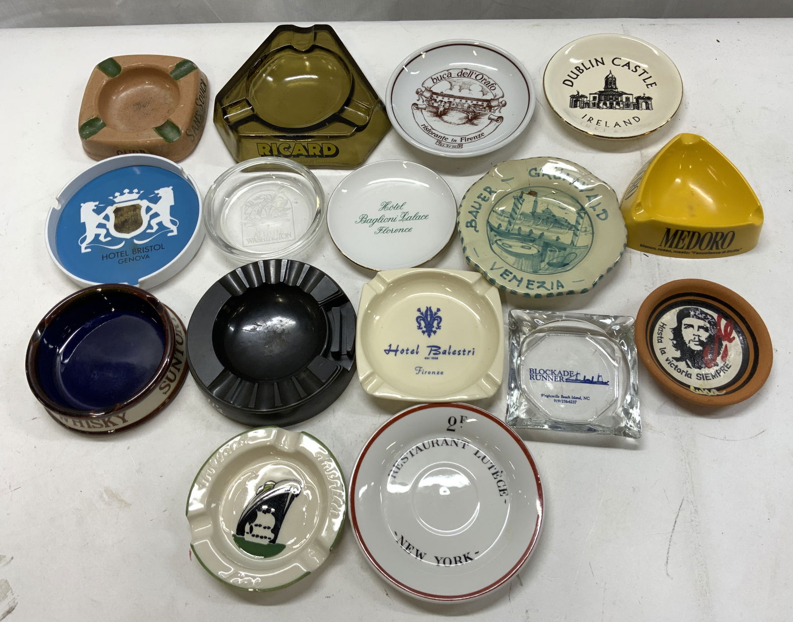 Lot 16+ Assorted Porc Souvenir Ashtrays IRELAND+ (1 of 11)