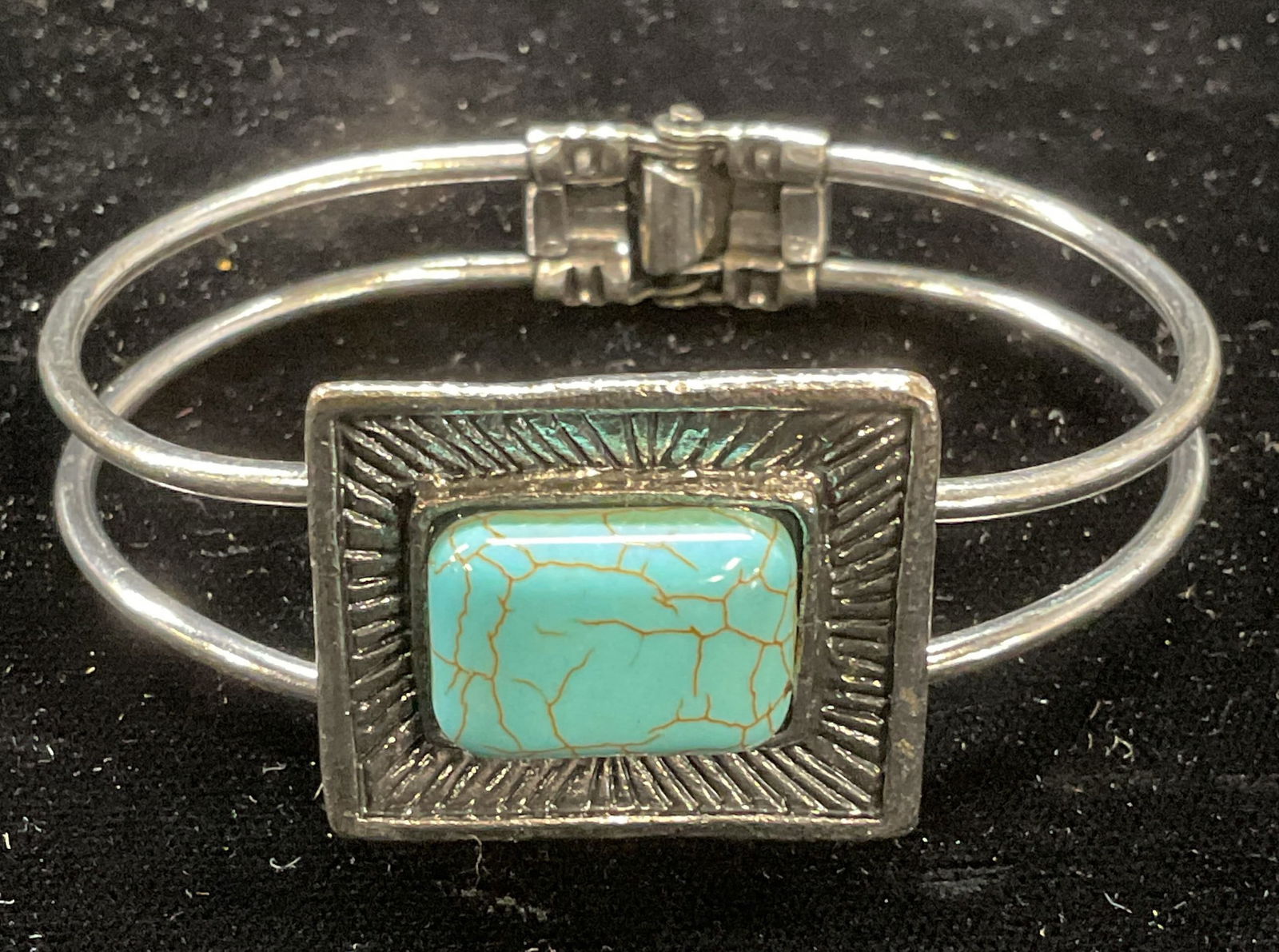 Silver Tone Faux Turquoise Bangle Bracelet (1 of 6)