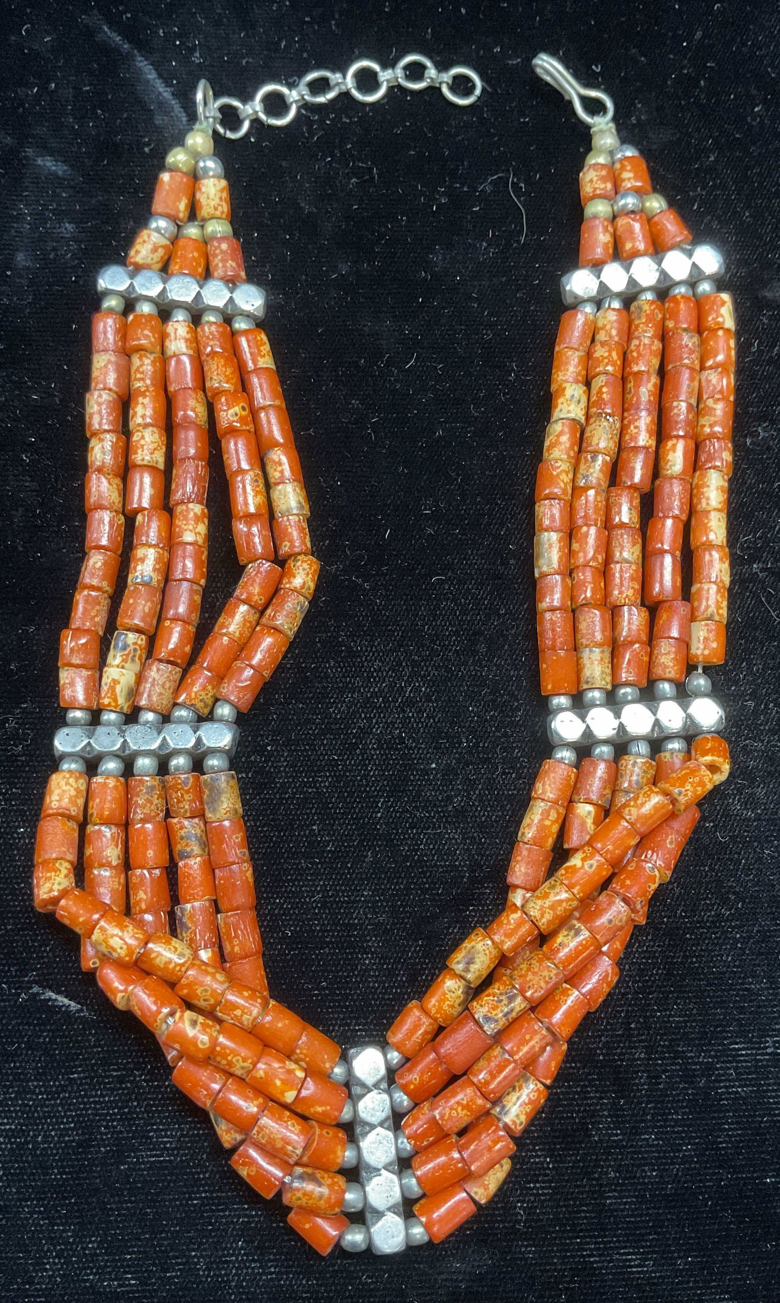 Vtg Silver Tone Spiny Oyster Shell Necklace (1 of 6)