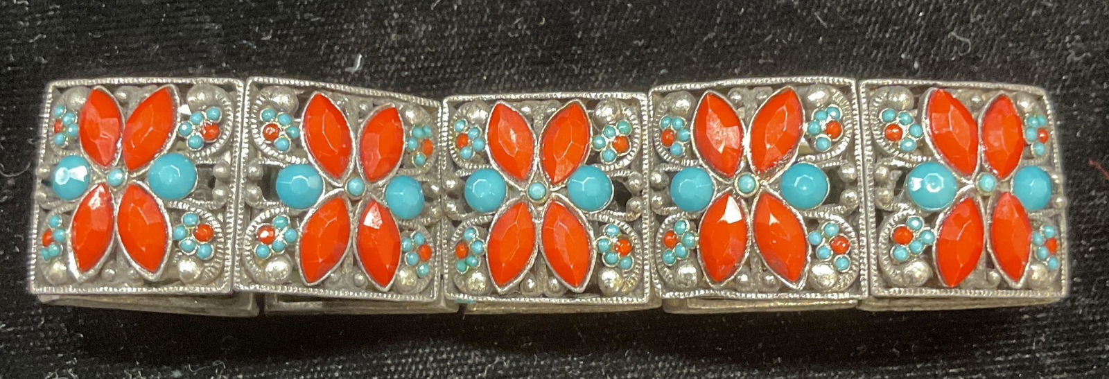 Vintage Silver Tne Faux Coral Turquoise Bracelet (1 of 6)