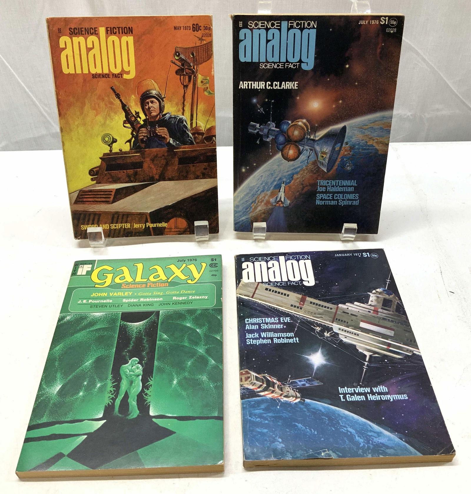 4+1970s Science Fiction Analog Illustr Books KING+ (1 of 20)