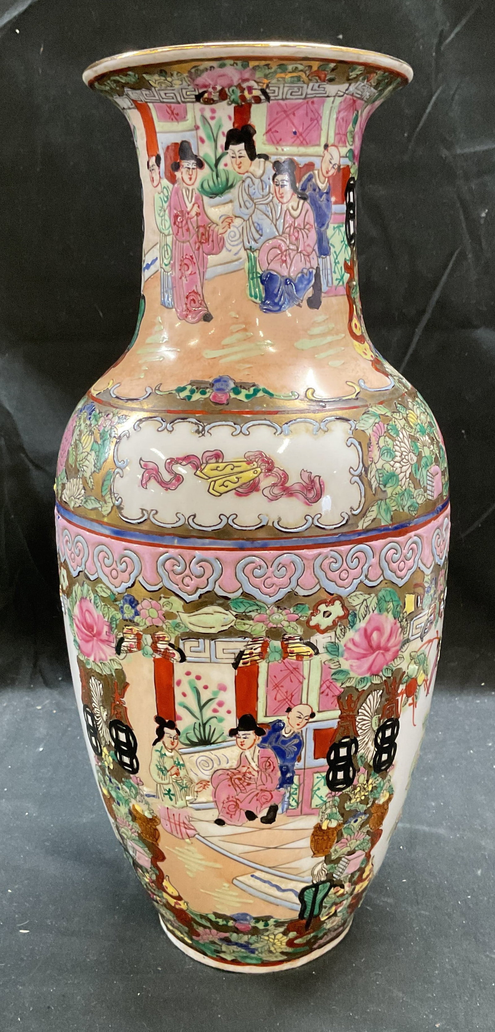 Vintage Chinese Rose Medallion Porcelain Vase 14in: Vintage Chinese porcelain vase. Rose medallion pattern with traditional Chinese scenes and motifs. Hand painted in pastel palette of pink and green with gilt decoration. Measures approx 6 x 14 inches.