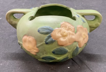 Vtg Roseville White Rose Pattern Handle Bowl Vase