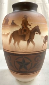 DINE Signed Vtg Native American Southwest Vase