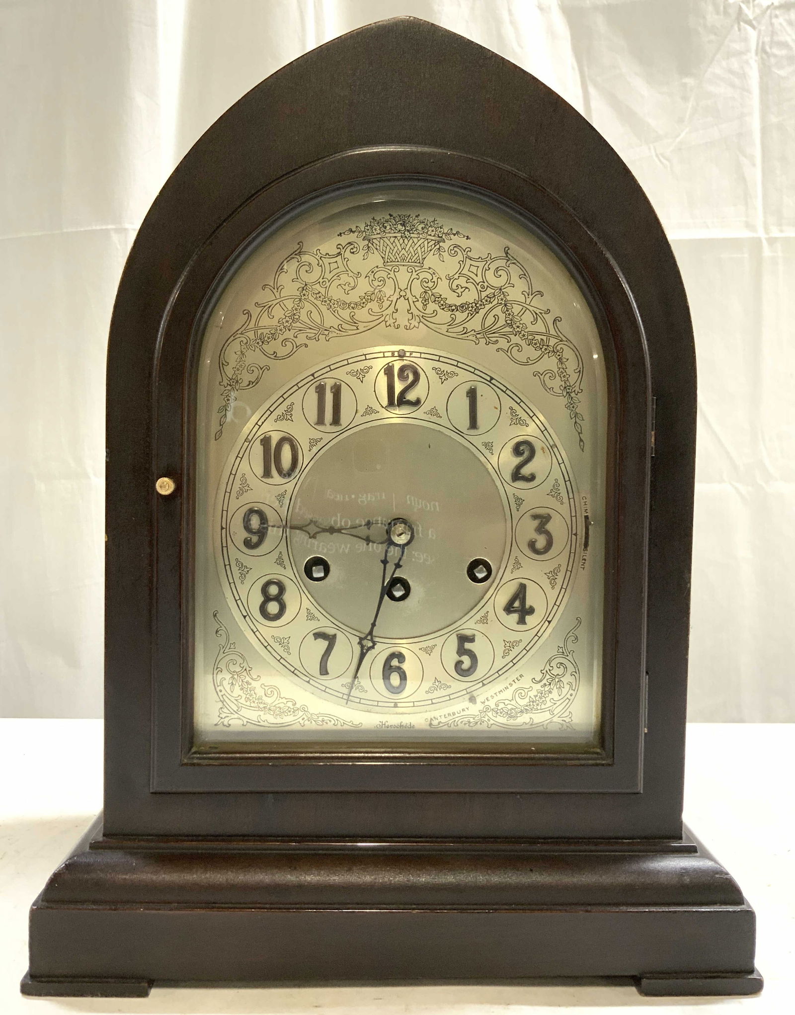 HERSCHEDE HALL Vntg Wooden Mantel Clock (1 of 11)