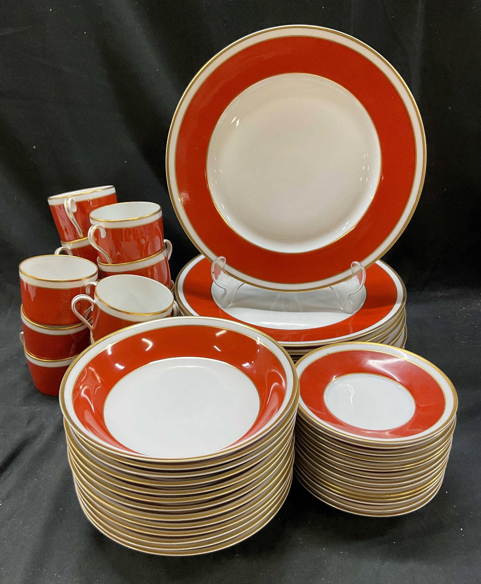 Set 51 Ancienne FABRIQUE royale Fine China France: Set 51 Ancienne FABRIQUE Royale fine china. Set includes 14 cups, 13 soup bowls, 14 saucers, 10 dinner plates. Dark orange stripe design. Hand painted for Bloomingdales. Made in France. Signed on unde