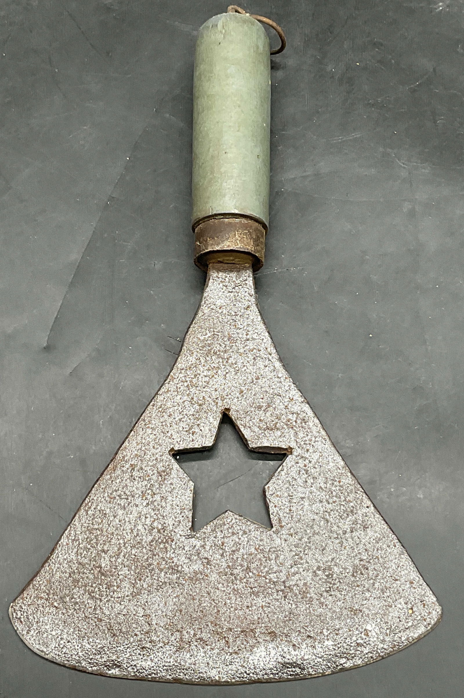 Vintage Handmade Star Motif Chopping Tool (1 of 7)