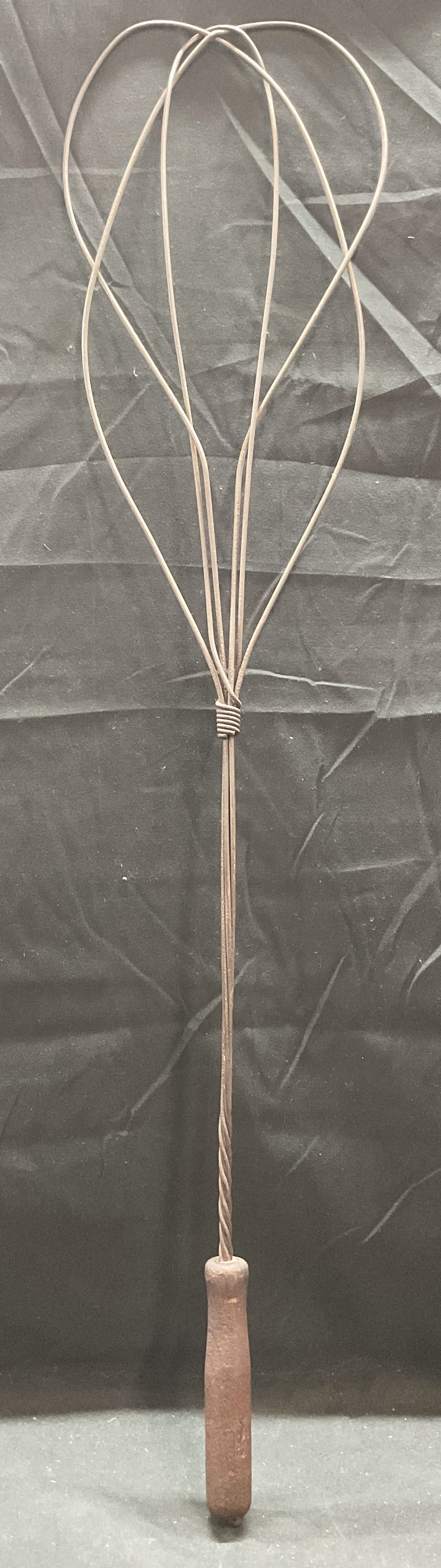 Antique Metal Wire & Wood Rug Beater 33in (1 of 6)