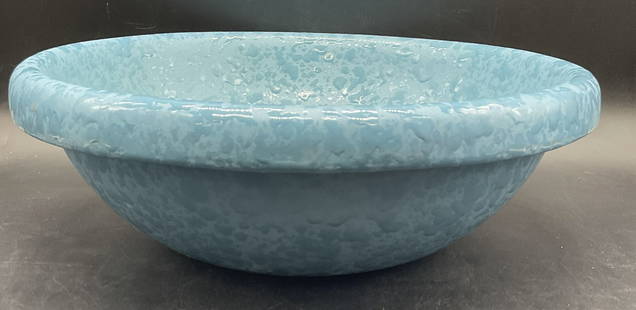 BENNINGTON POTTERS VERMONT Blue Serving Bowl: BENNINGTON POTTERS VERMONT Vintage Blue Pottery Serving Bowl. Thick walled and weighty. Underside signed BENNINGTON POTTERS VERMONT 1915L DG. Measures approx. 4.5H x 13.5W in. Discoloration, pitting,