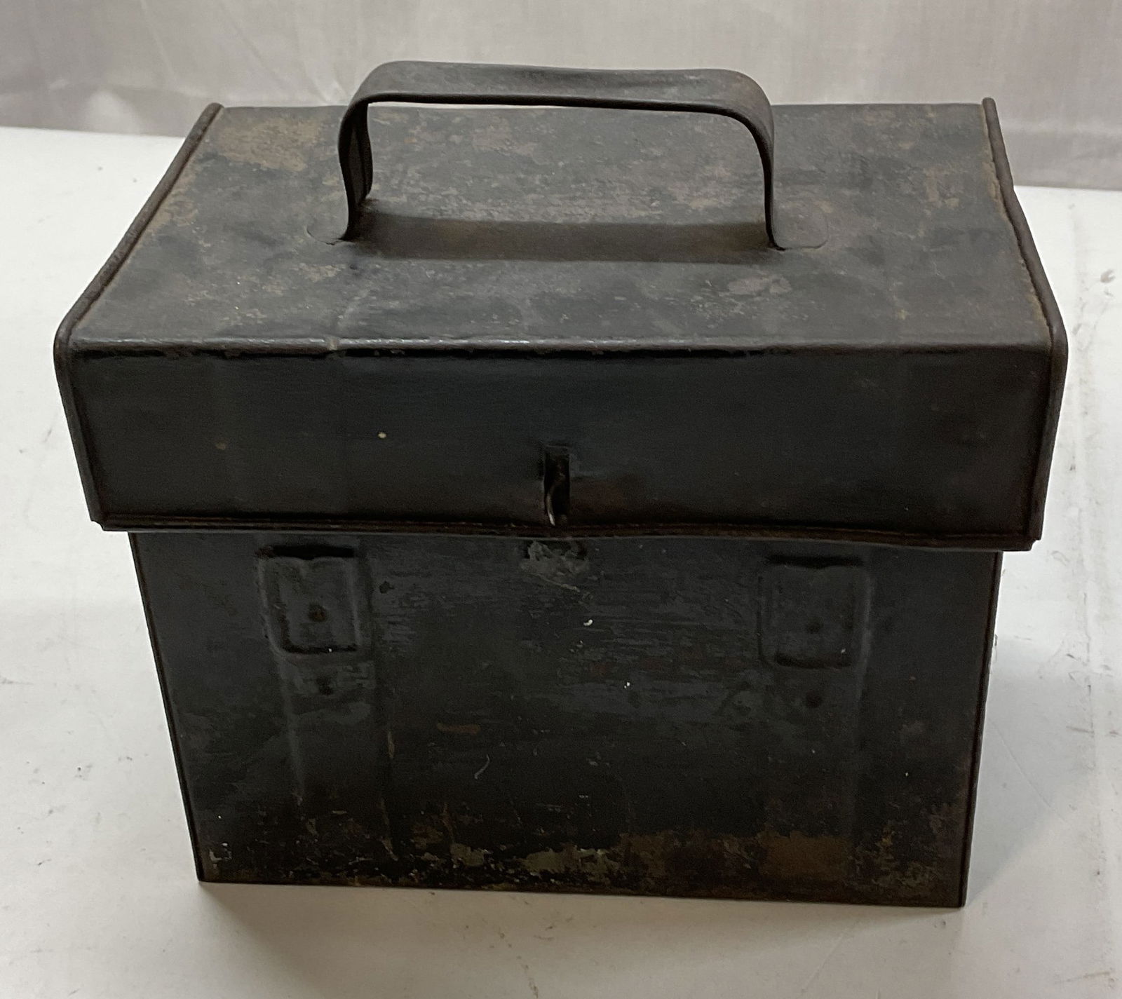 Antique c 1900 Tin Childs Lunch Box (1 of 6)