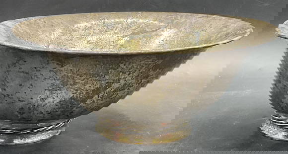 TOWLE STERLING SILVER Vintage Bowl: TOWLE STERLING SILVER Vintage Bowl. Underside signed TOWLE STERLING 123. Measures approx. 3.75H x 9W in. Total weight 11.39 ozt. Surface wear consistent with age, use, and exposure. home decor, home a