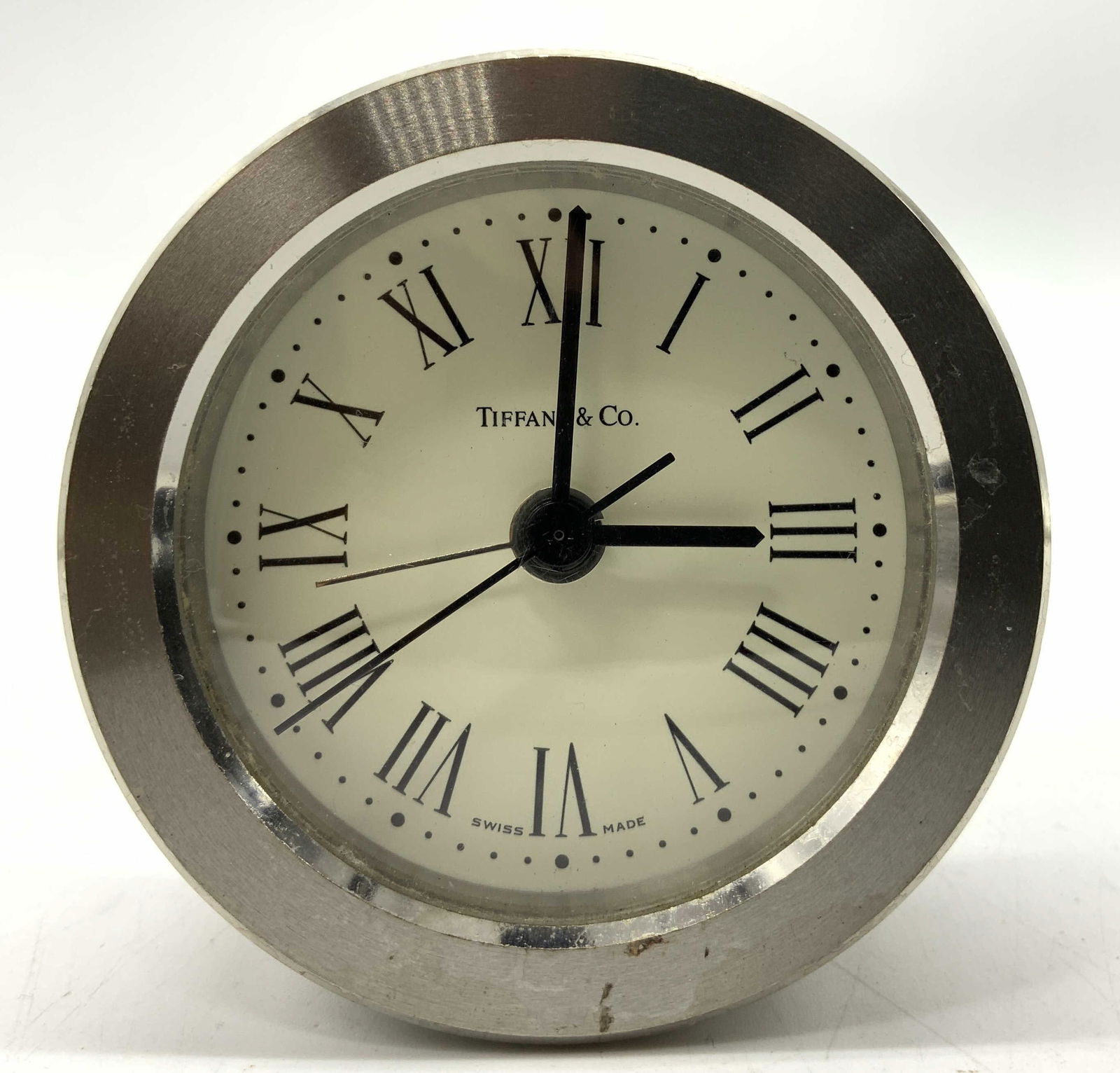 TIFFANY & CO. Round Desk Quartz Alarm Steel Clock (1 of 6)