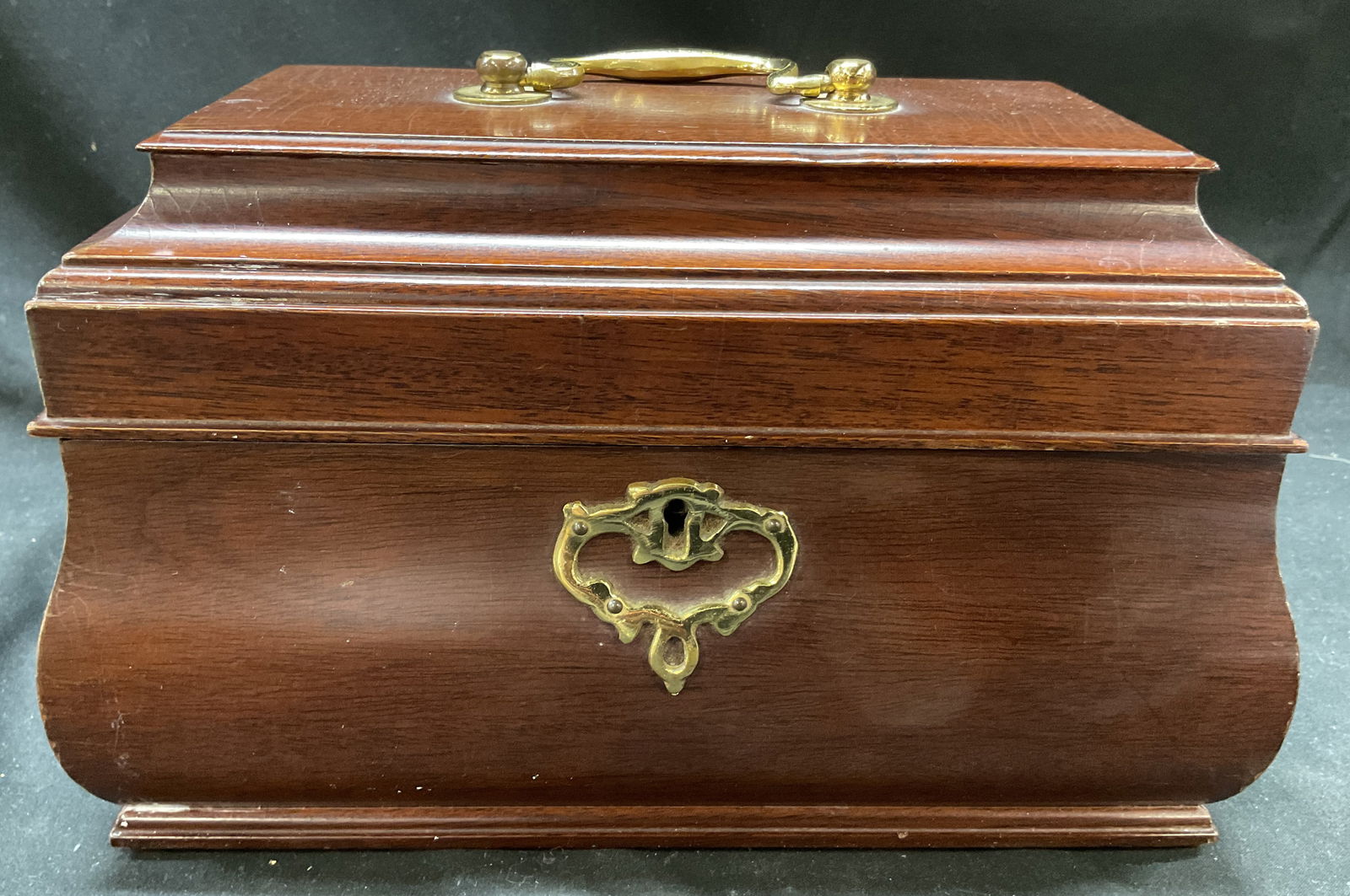 Vtg Colonial Williamsburg Metalcrafters Tea Caddy (1 of 9)