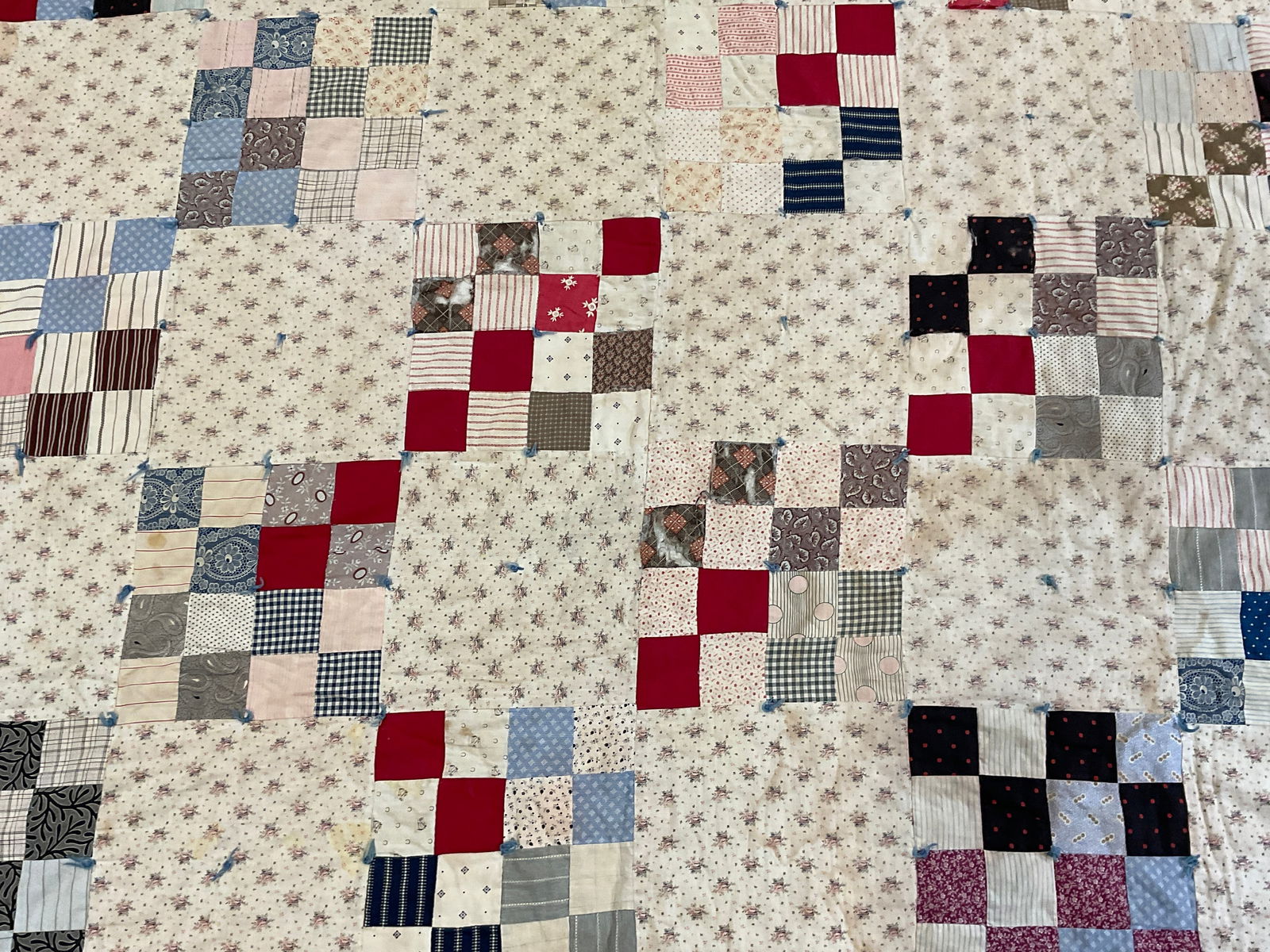 Vintage Handmade Multicolored Quilt (1 of 7)