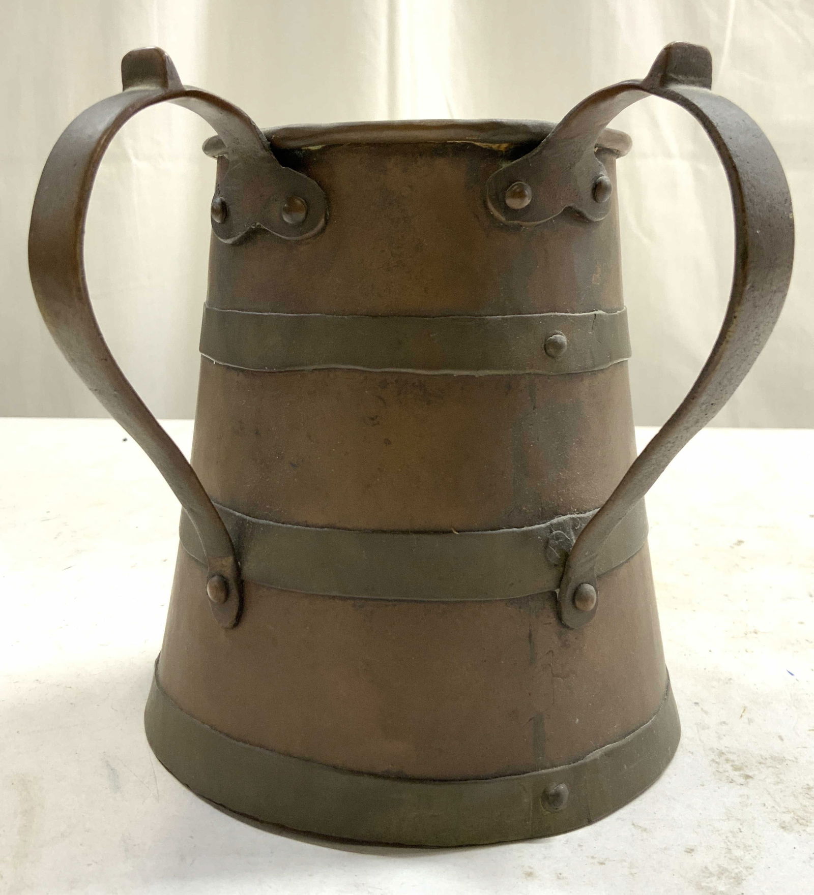 Antq 19th C Copper Dbl Handle Pass Mug (1 of 8)