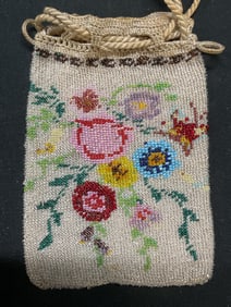 Vintage Hand Seed Beaded Floral Handbag Pouch