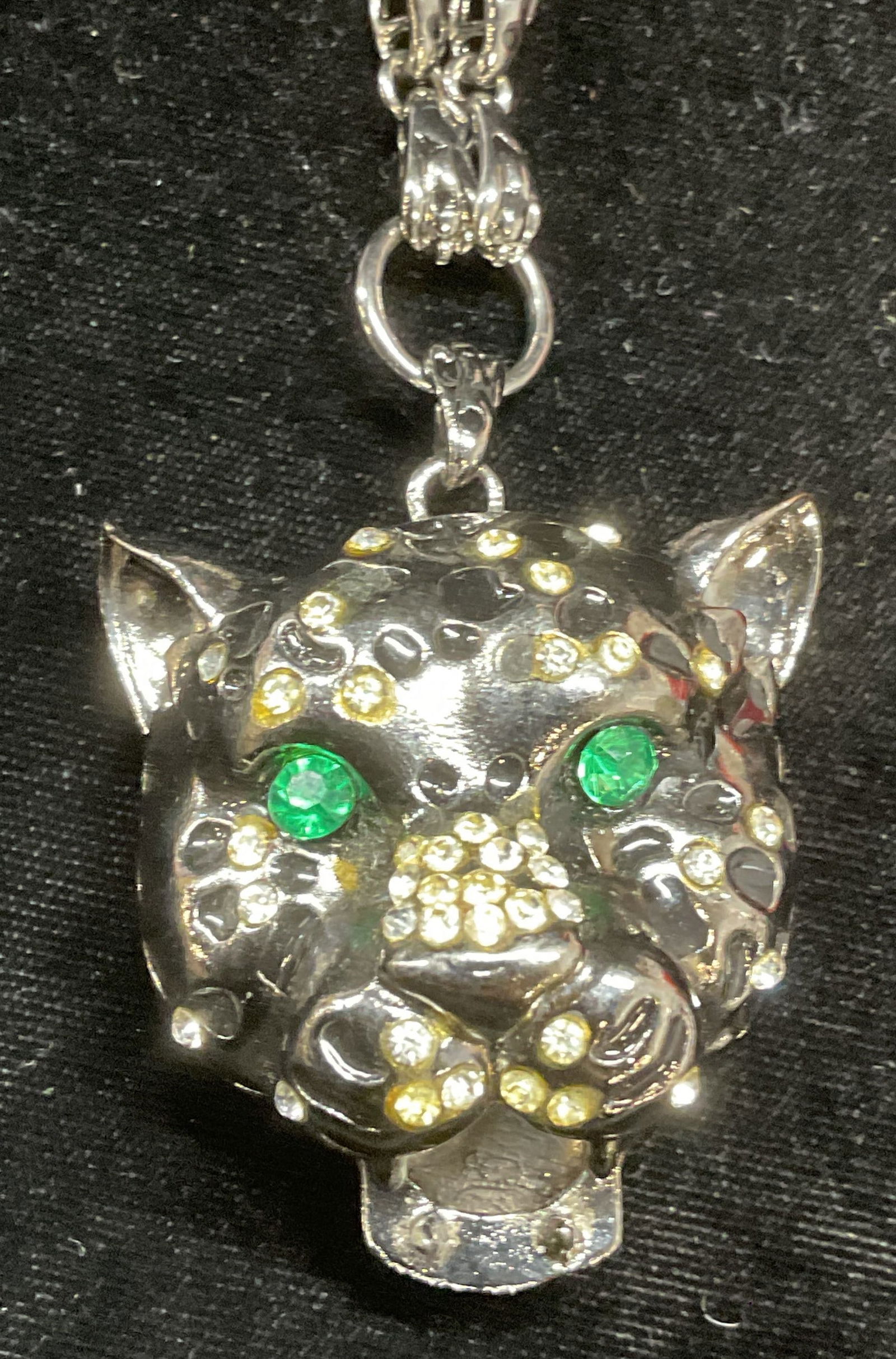 Silver Tone Crystal Leopard Pendant Necklace (1 of 6)