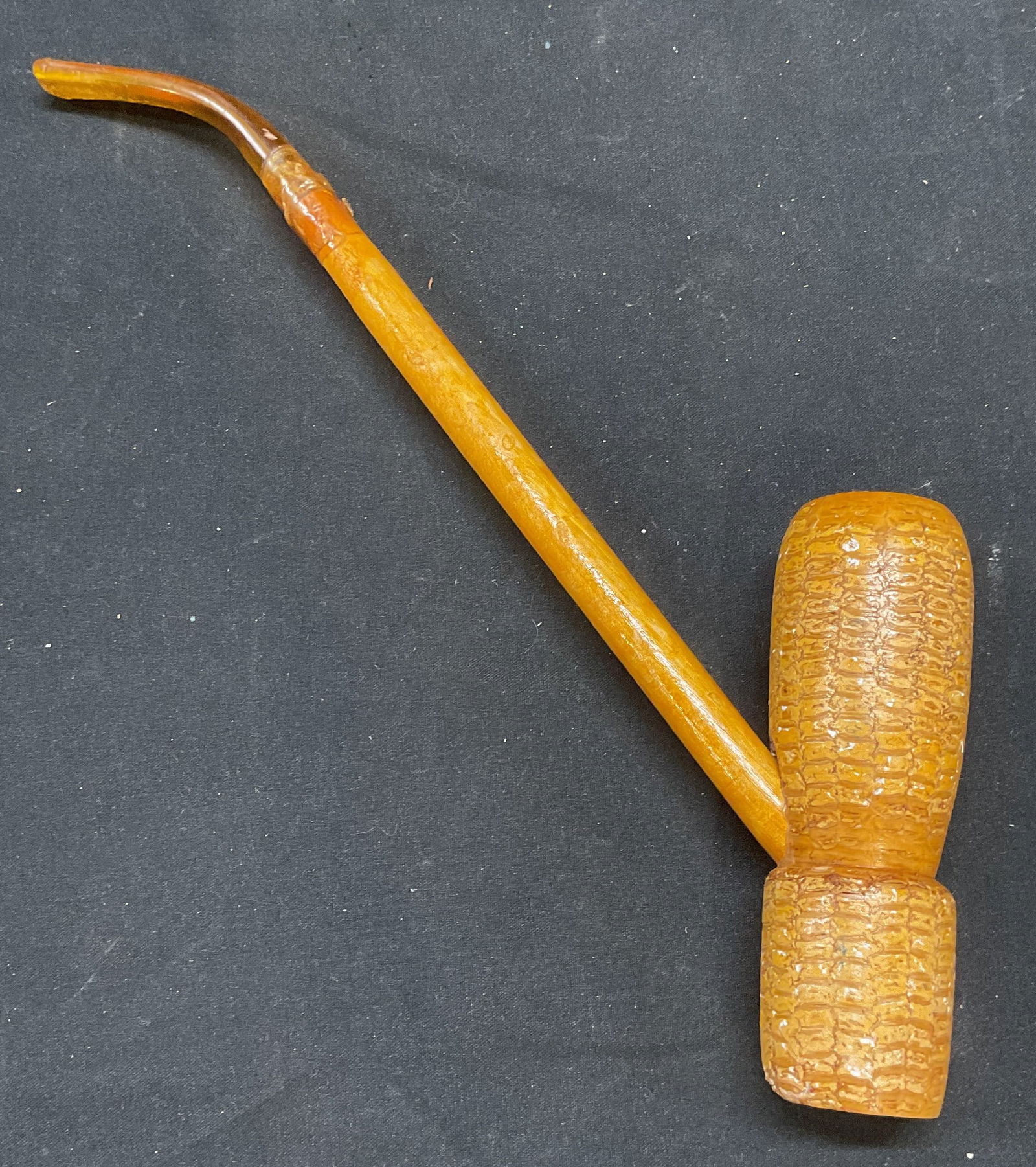 Vintage Handmade Corncob Tobacco Pipe (1 of 6)