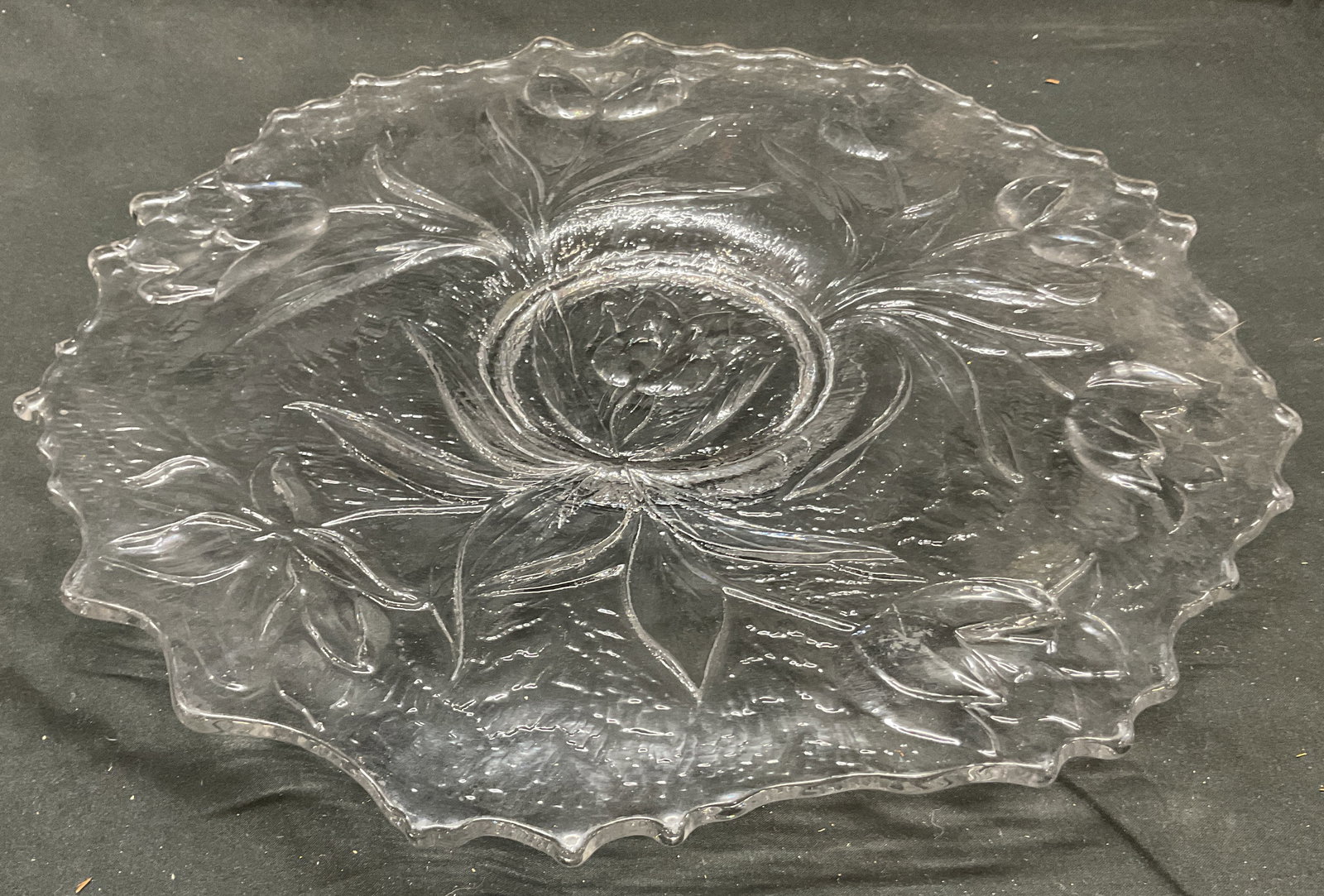 Vtg Cambridge Glass Floral Serving Plate 16in (1 of 6)