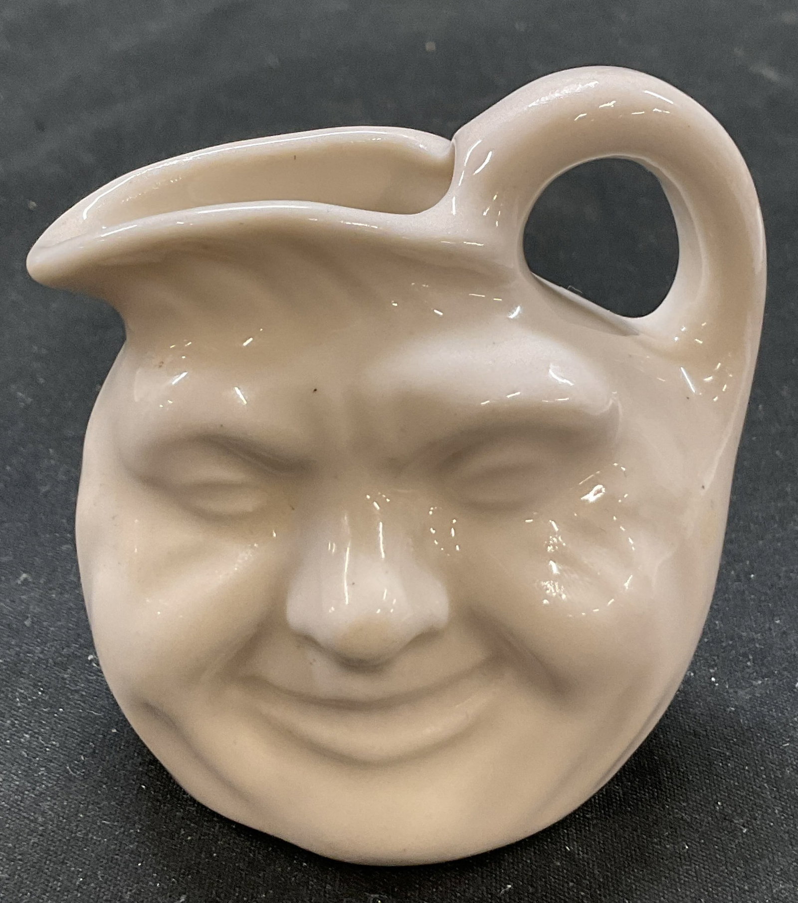 Vtg White Ceramic Man in Moon Small Pitcher Jug (1 of 6)