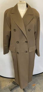 Vtg Sara Roberts Beige Wool Trench Coat USA: Vintage Sara Roberts beige wool double breasted full length trench coat. Measures approx 18 inches across chest, 48 inches shoulder to hem. Made in USA. Some blemishes. Sara Roberts, Sara Roberts coat