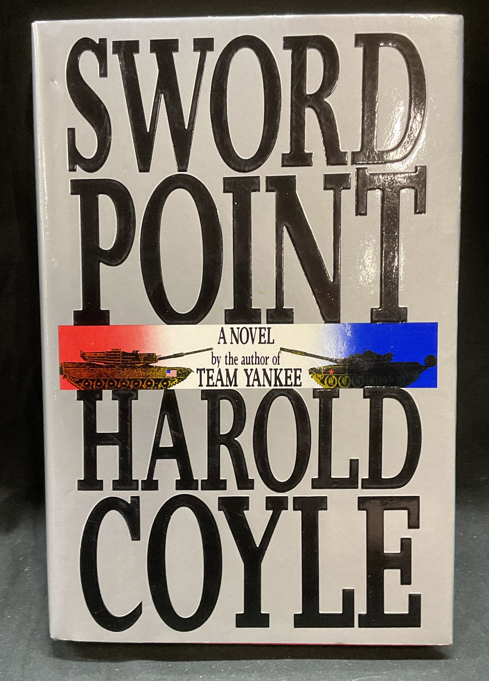 Sword Point Harold Coyle 1988: hardcover copy of Sword Point by Harold Coyle. Simon and Schuster NY NY, 1988. Designed by Nina D Amario / Levavi & Levavi. Manufactured in the United States of America. Measures approx 9.5 x 6.25 inc